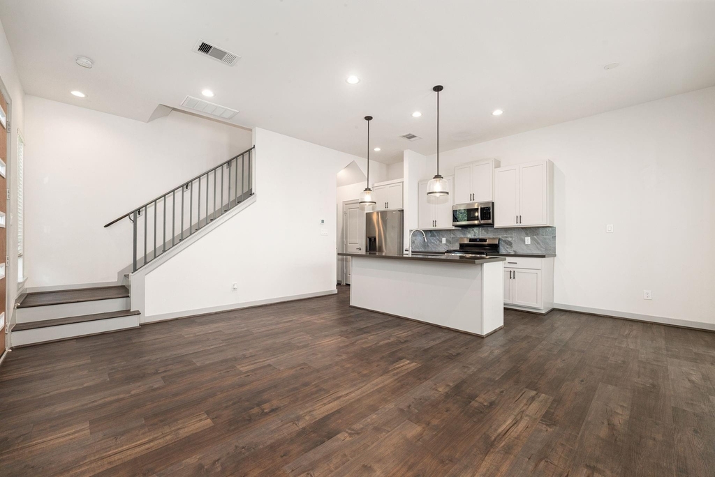 725 N Emile Street - Photo 8