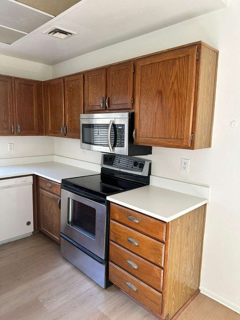 930 N Mesa Drive - Photo 18