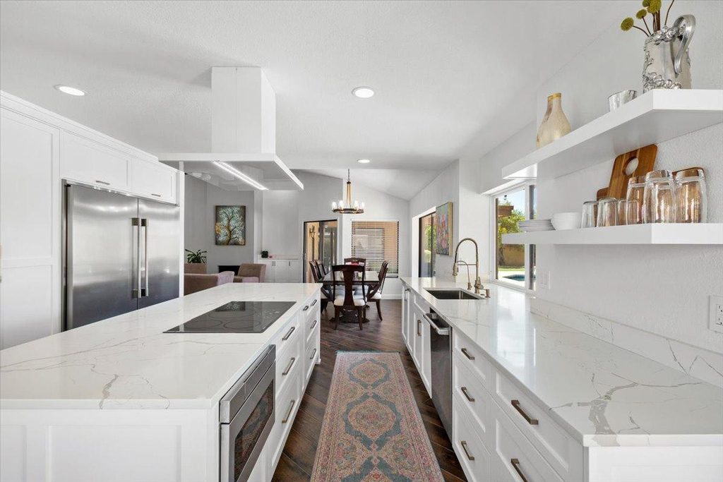 10628 E Cinnabar Avenue - Photo 7