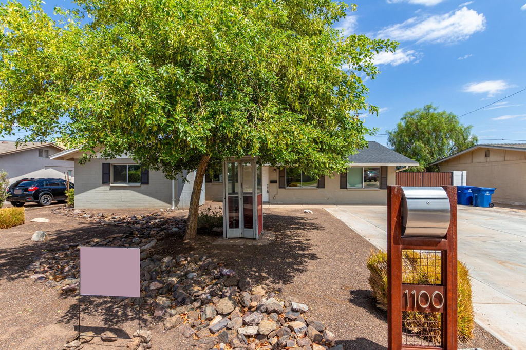 1100 W 12th - Photo 3