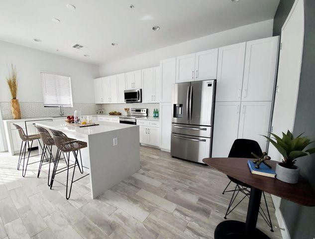 3900 N 30th Street - Photo 5
