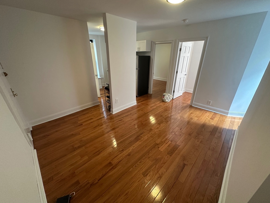 1425 York Avenue - Photo 0