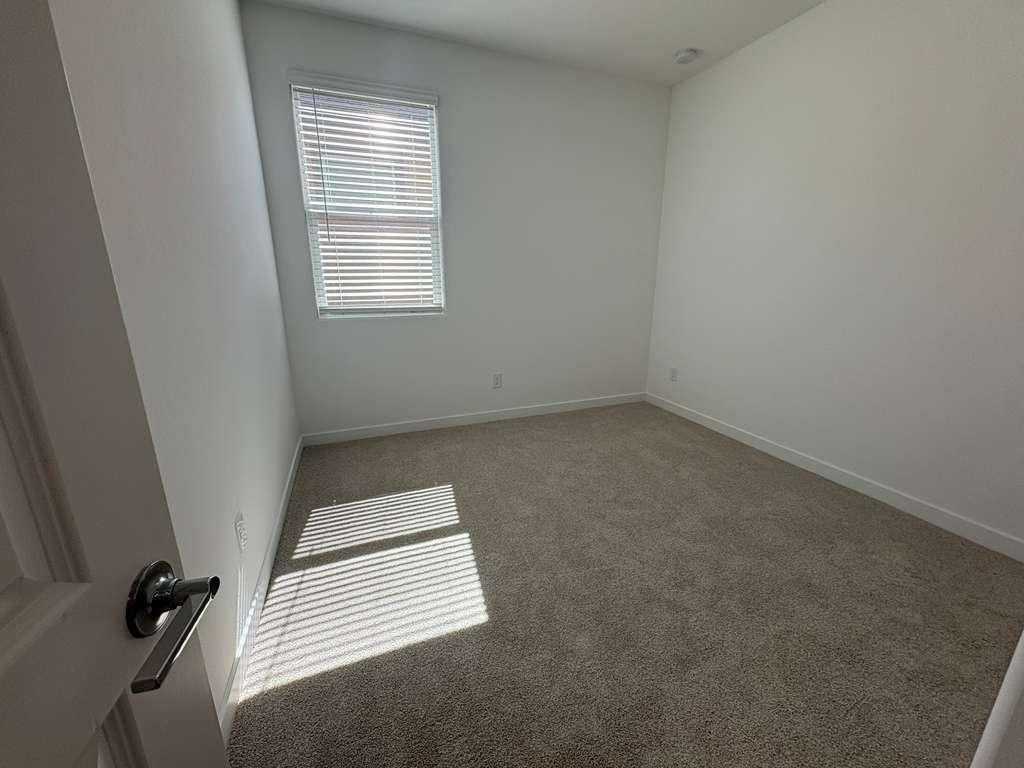 4738 E Kenneth Lane - Photo 33