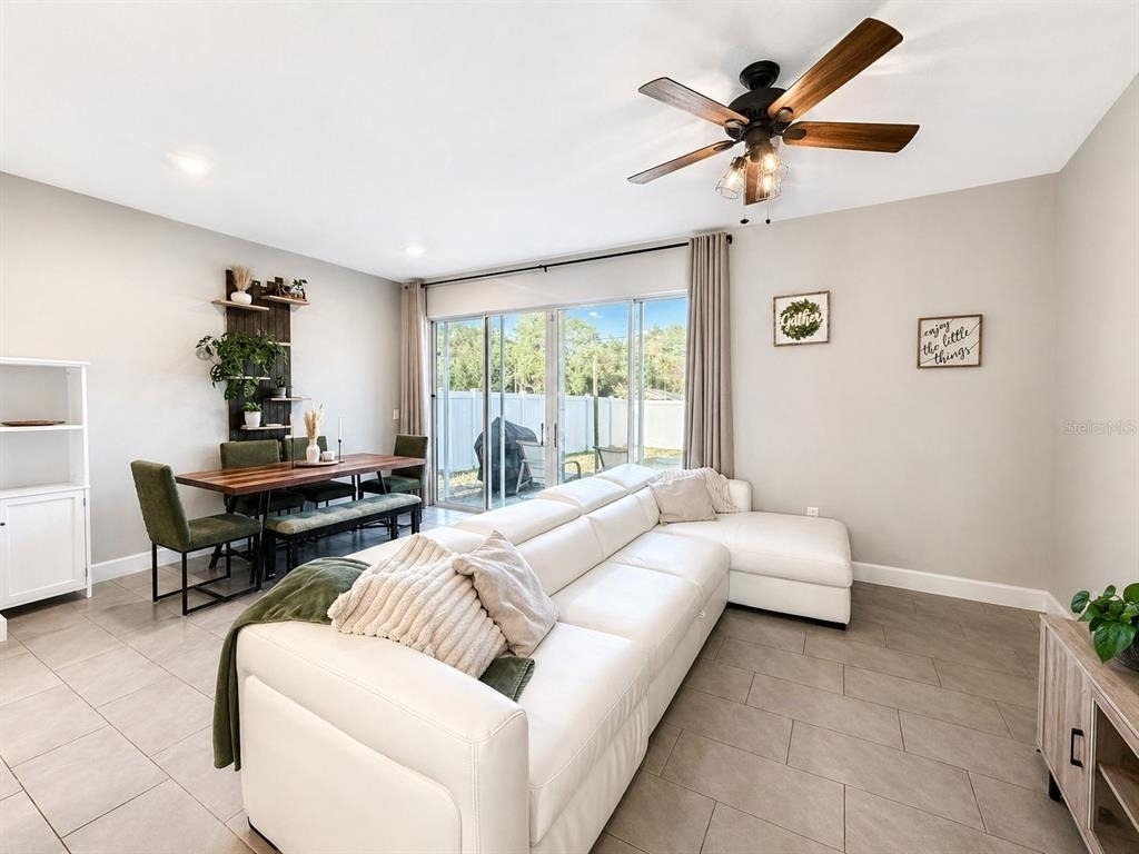 128 Arlington Square Court - Photo 7