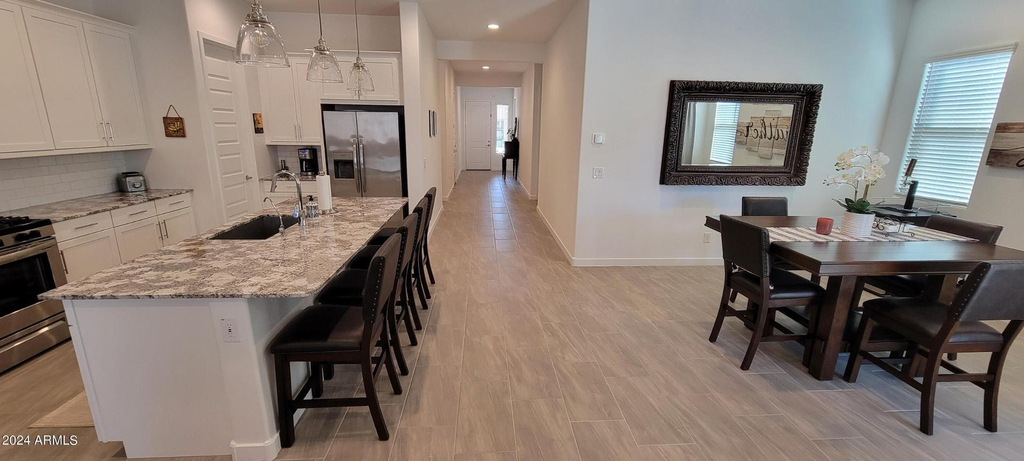 19610 W Avalon Drive - Photo 2