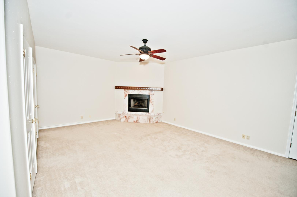 2322 S Rogers Circle - Photo 26