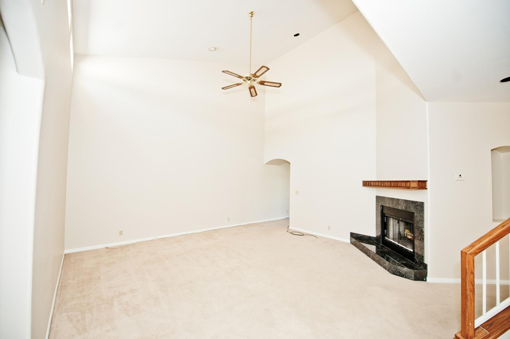 2322 S Rogers Circle - Photo 11