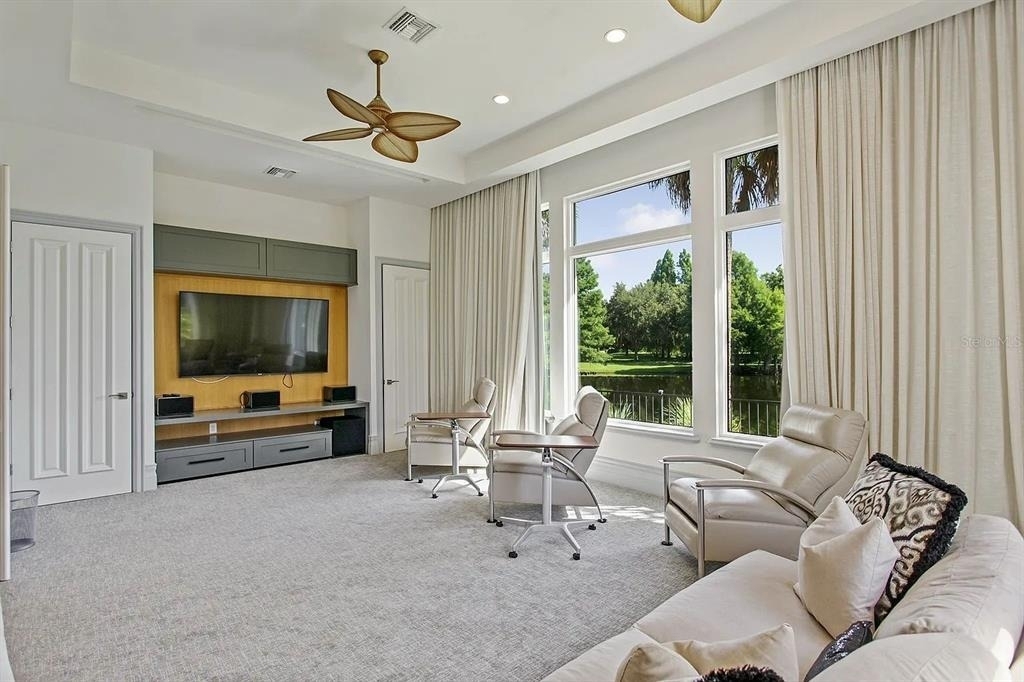 10372 Kensington Shore Drive - Photo 6