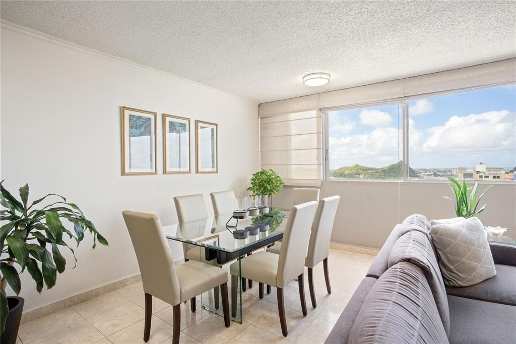 1704 San Patricio Avenue - Photo 7