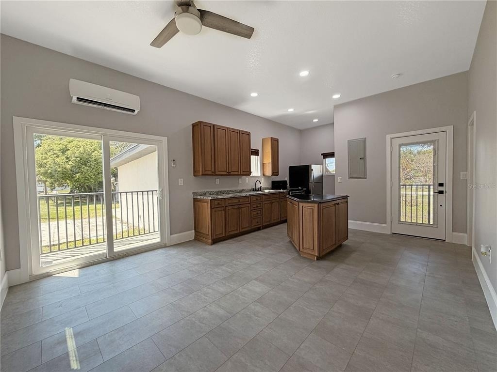 706 New York Avenue - Photo 3