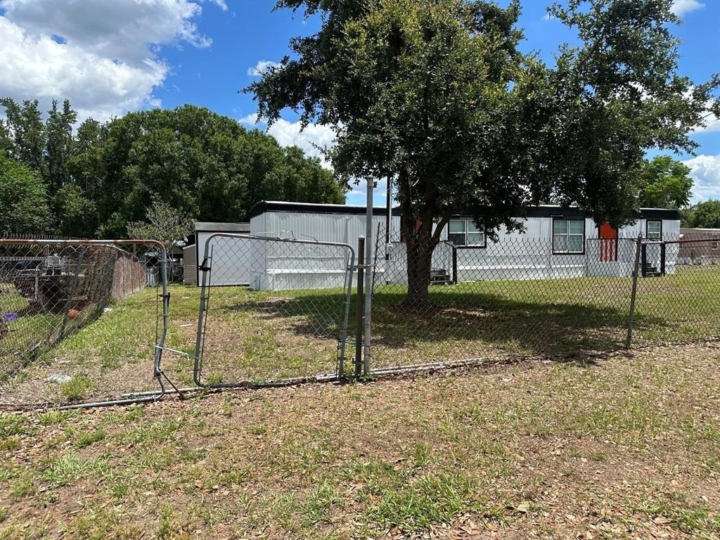 3061 Crystal Hills Drive - Photo 4