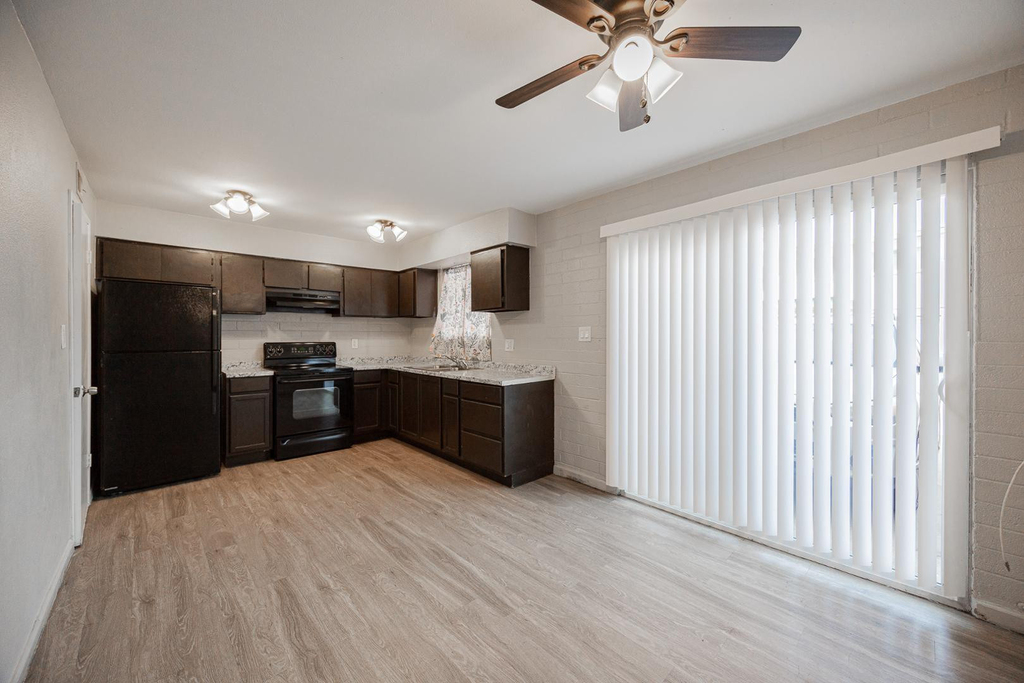6565 N 19th Avenue - Photo 9