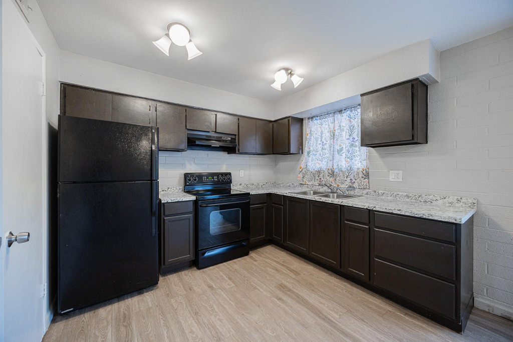 6565 N 19th Avenue - Photo 12