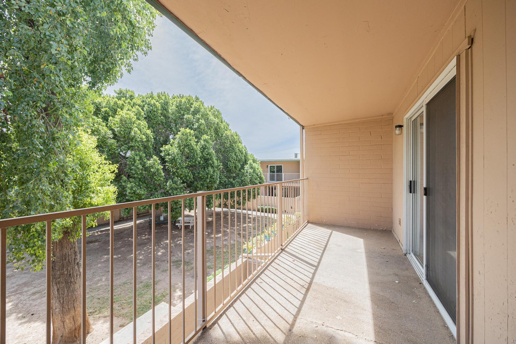 6565 N 19th Avenue - Photo 24