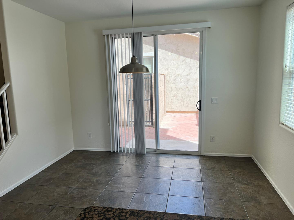 10254 E Isleta Avenue - Photo 7
