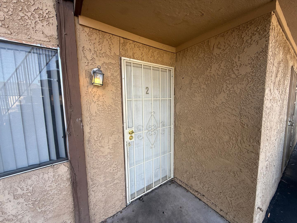 3302 W Northern Avenue - Photo 4