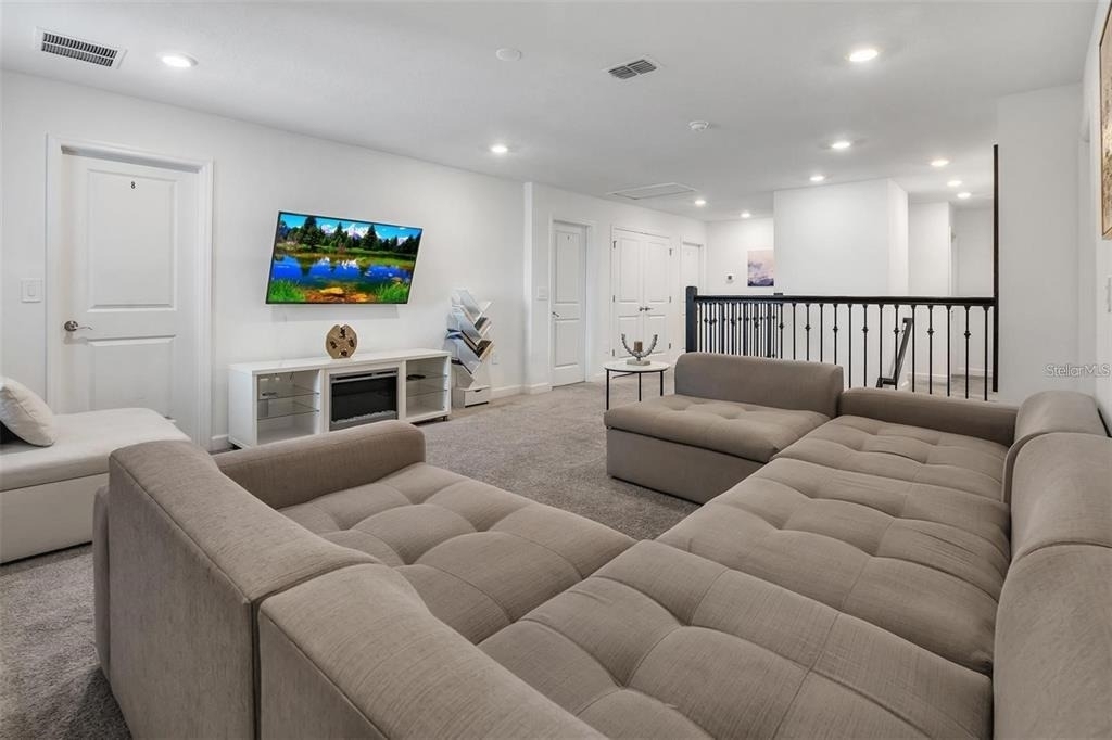 9084 Sommerset Hills Drive - Photo 15