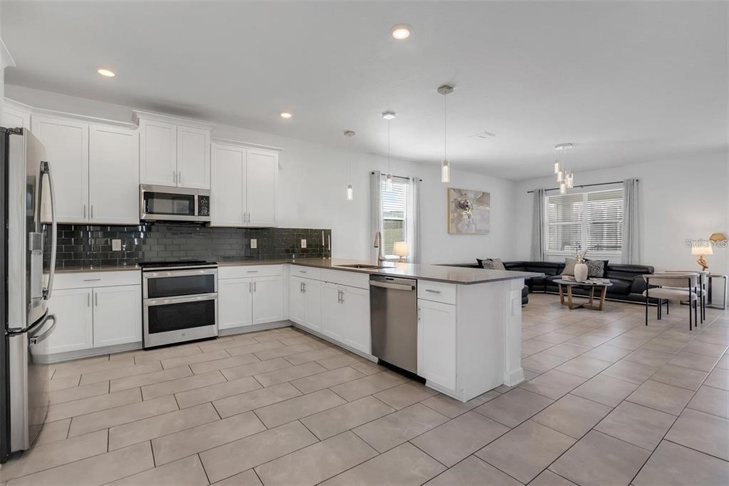 9084 Sommerset Hills Drive - Photo 8