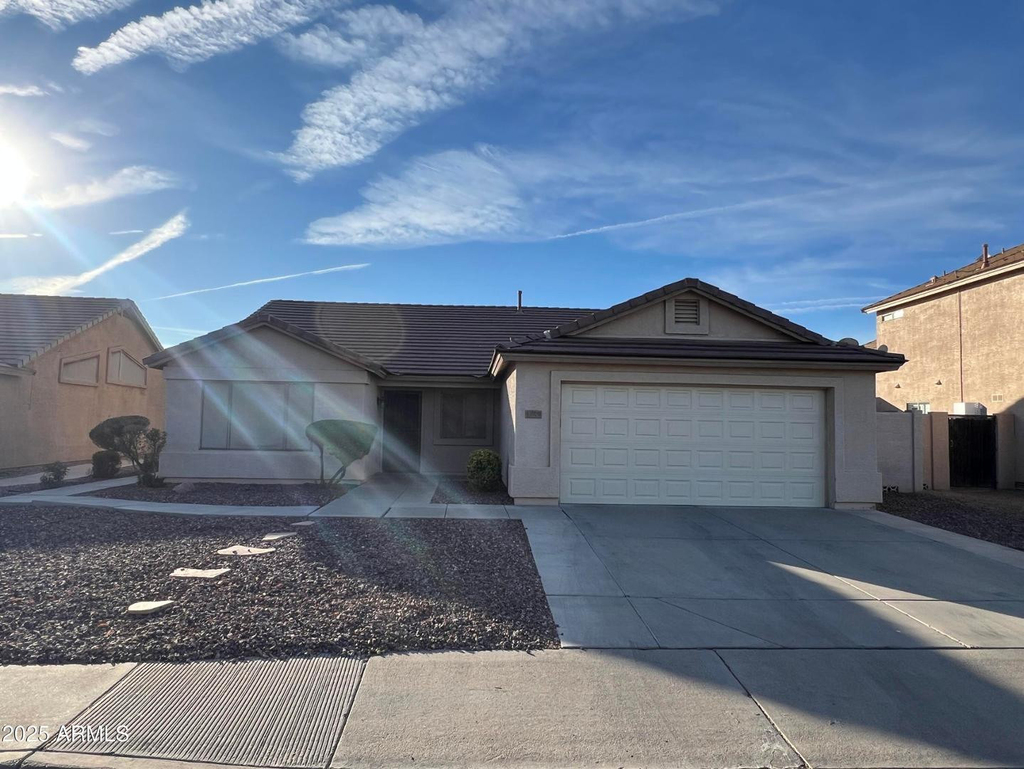 13709 W Cottonwood Street - Photo 3