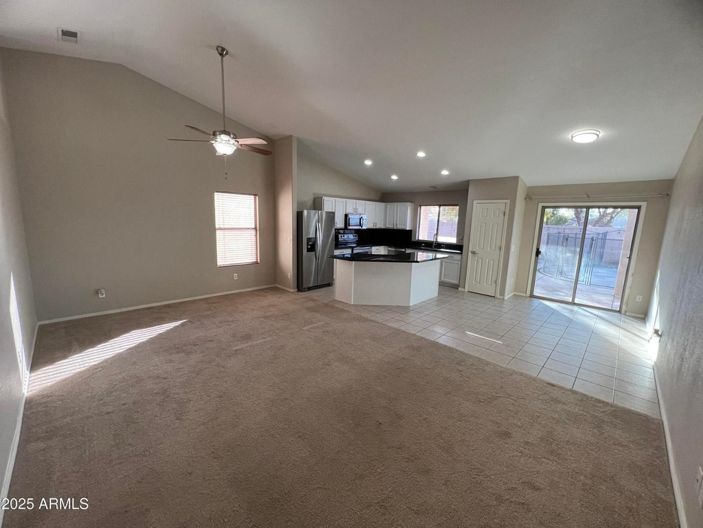 13709 W Cottonwood Street - Photo 12