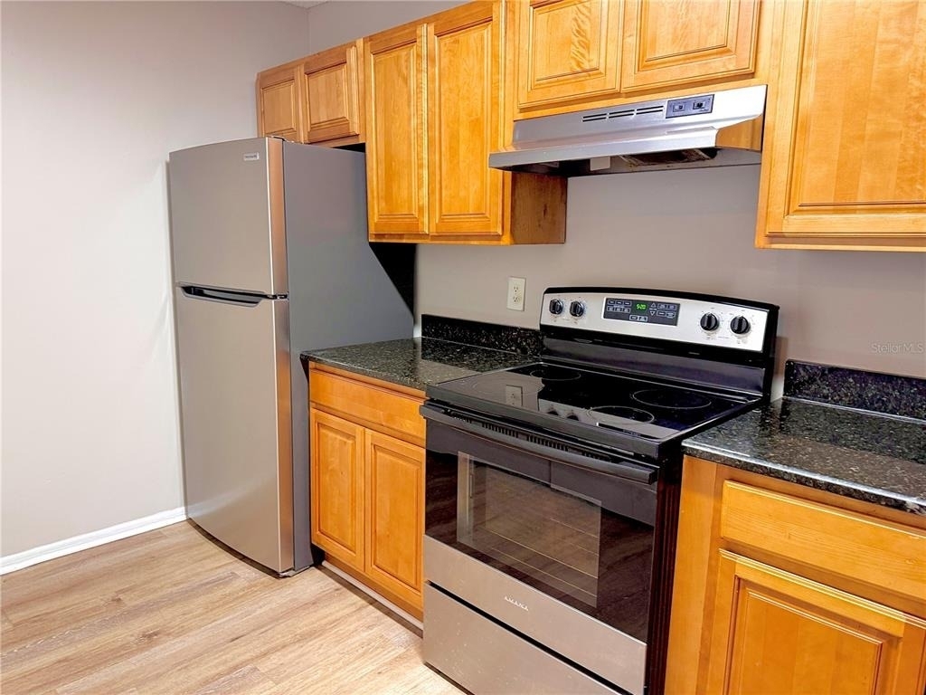 644 Kenwick Circle - Photo 1