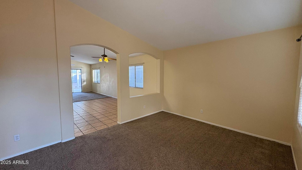 13002 W Hearn Road - Photo 2