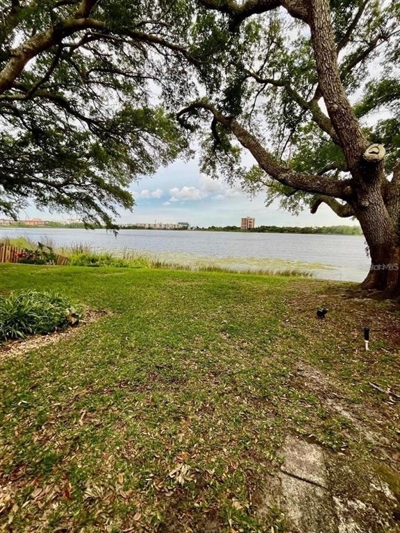 7608 Spring Bay Cove - Photo 19