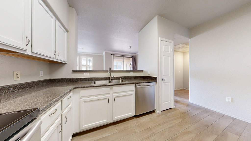 20100 N 78th - Photo 13