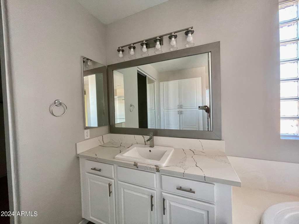 2116 E Chanute Pass - Photo 15