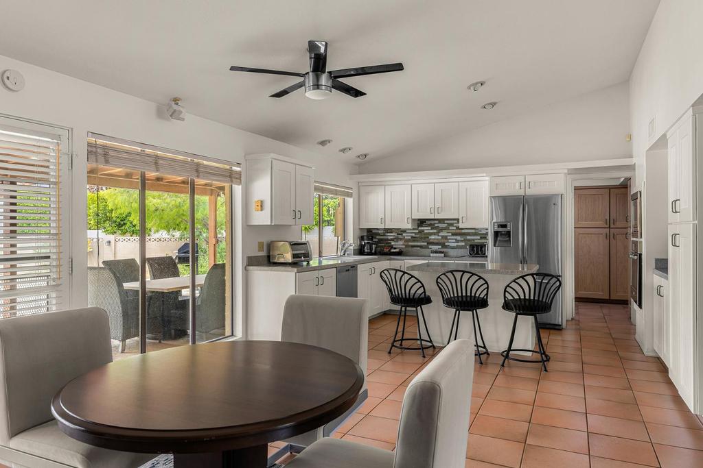 5901 E Cactus Wren Road - Photo 6