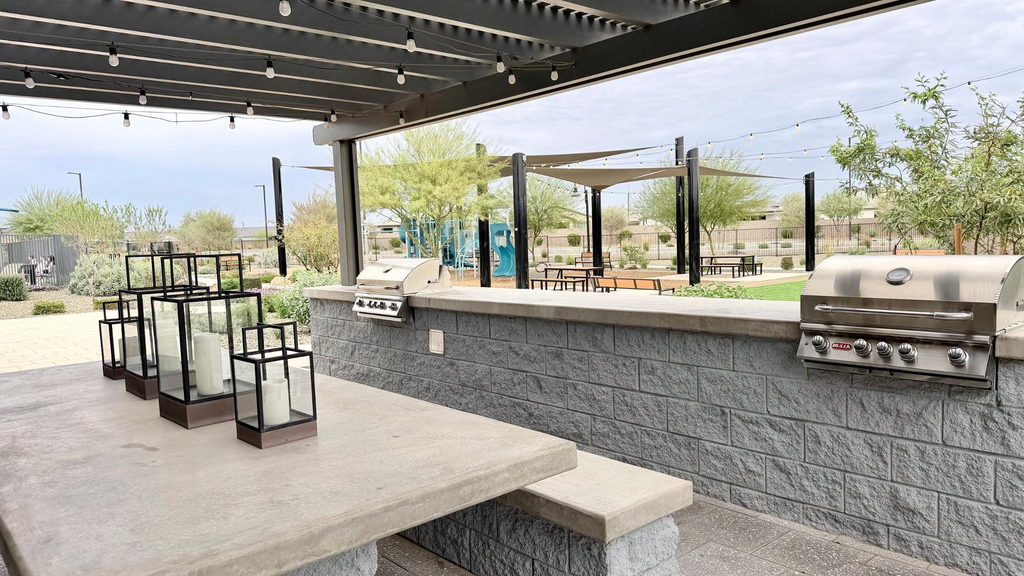 15988 W Desert Spoon Drive - Photo 42