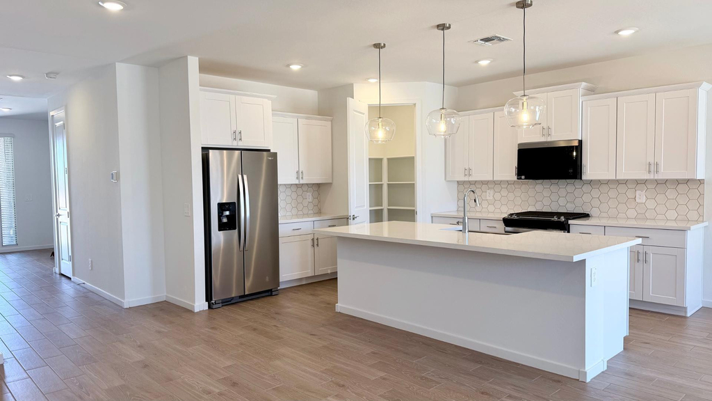 15988 W Desert Spoon Drive - Photo 15