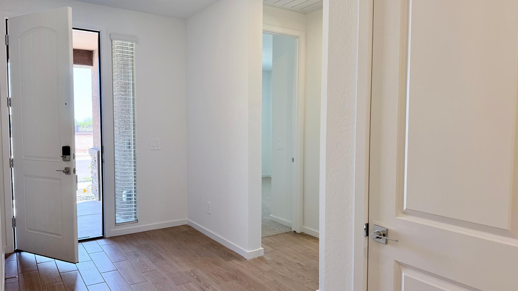 15988 W Desert Spoon Drive - Photo 16