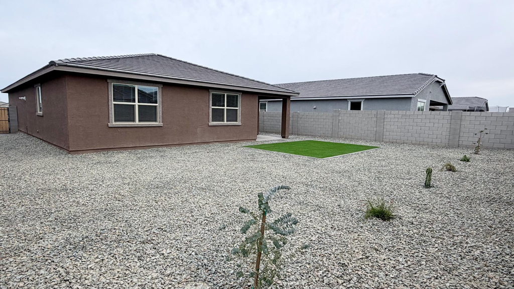 15988 W Desert Spoon Drive - Photo 32