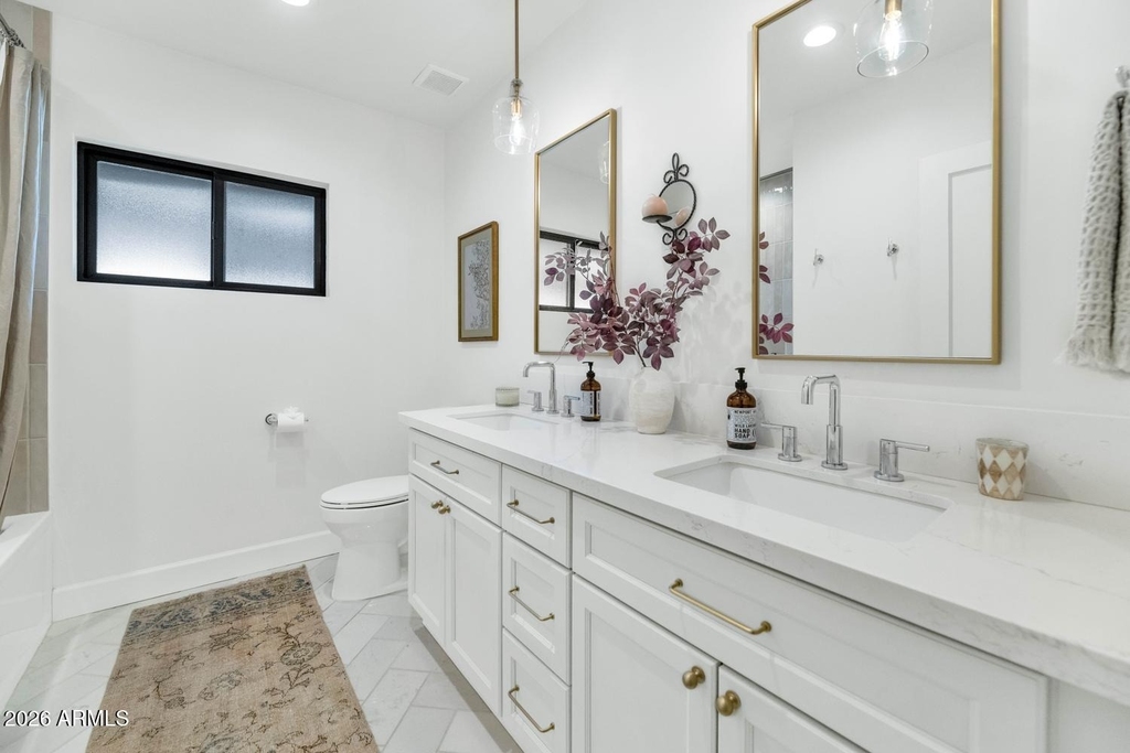103 W Palmcroft Drive - Photo 19