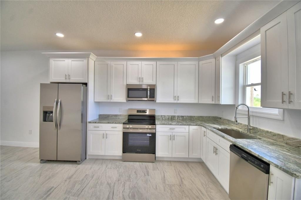 7951 Sarasota Drive - Photo 3