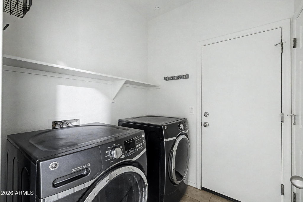 21248 W Palm Lane - Photo 22
