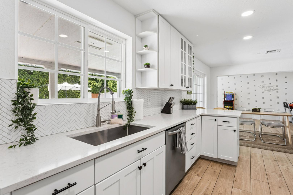 7616 E 3rd Street - Photo 11