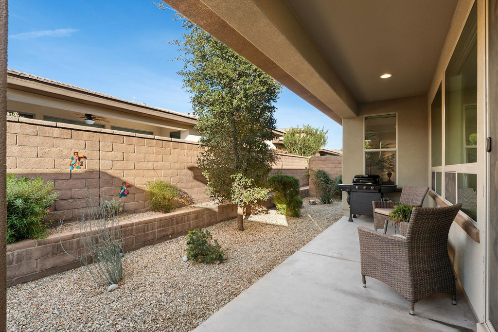 678 E Cobble Stone - Photo 41