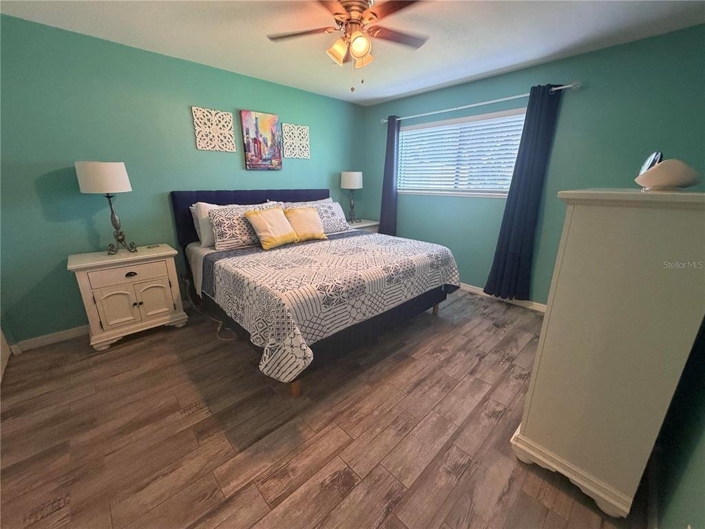 6033 34th Street W - Photo 7