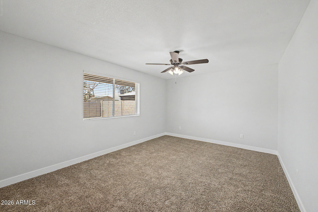 1432 S Oracle -- - Photo 21
