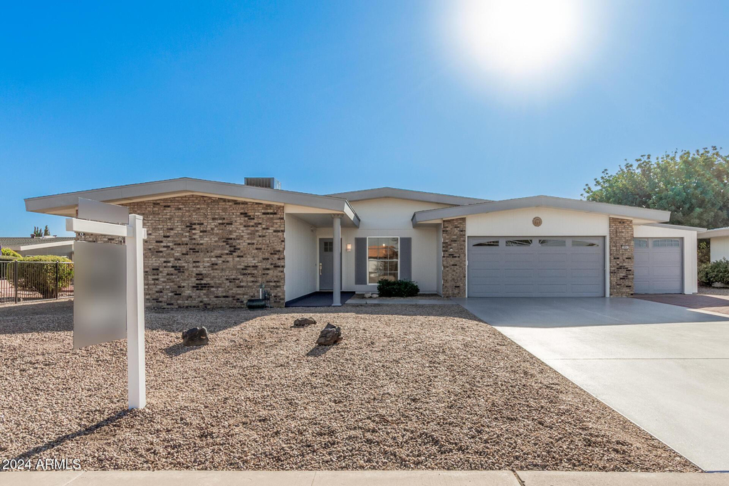 10641 W Boswell Boulevard - Photo 12