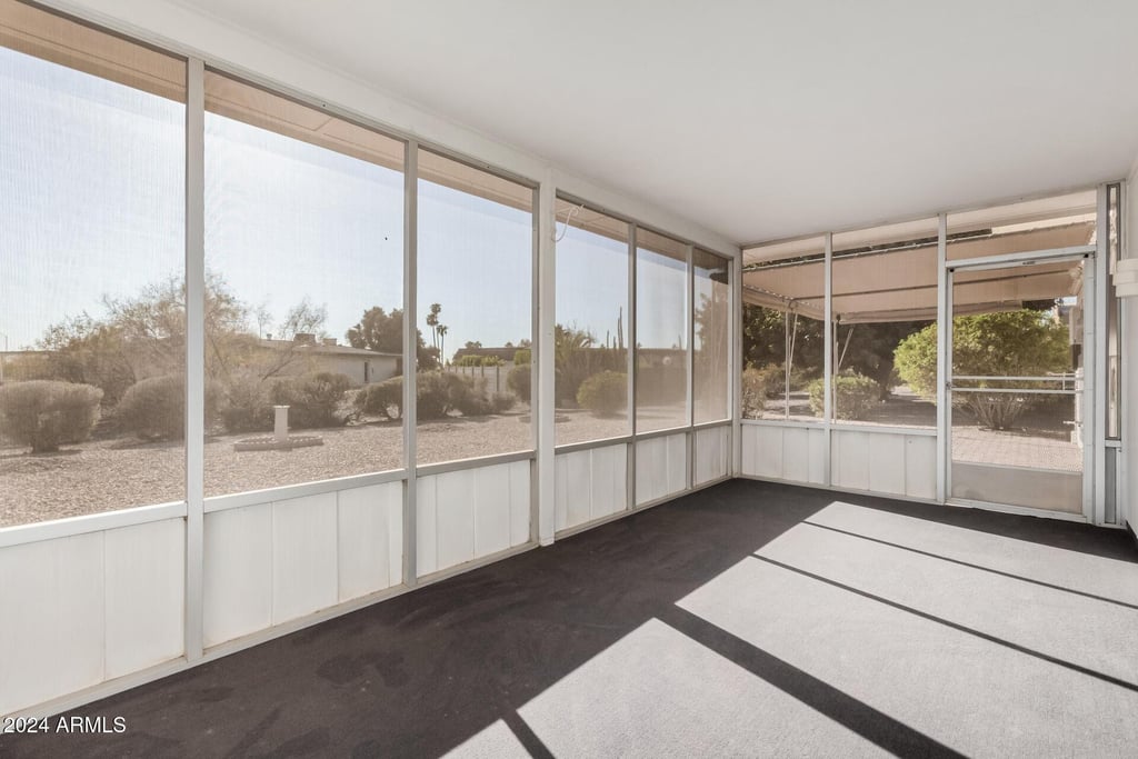 10641 W Boswell Boulevard - Photo 23