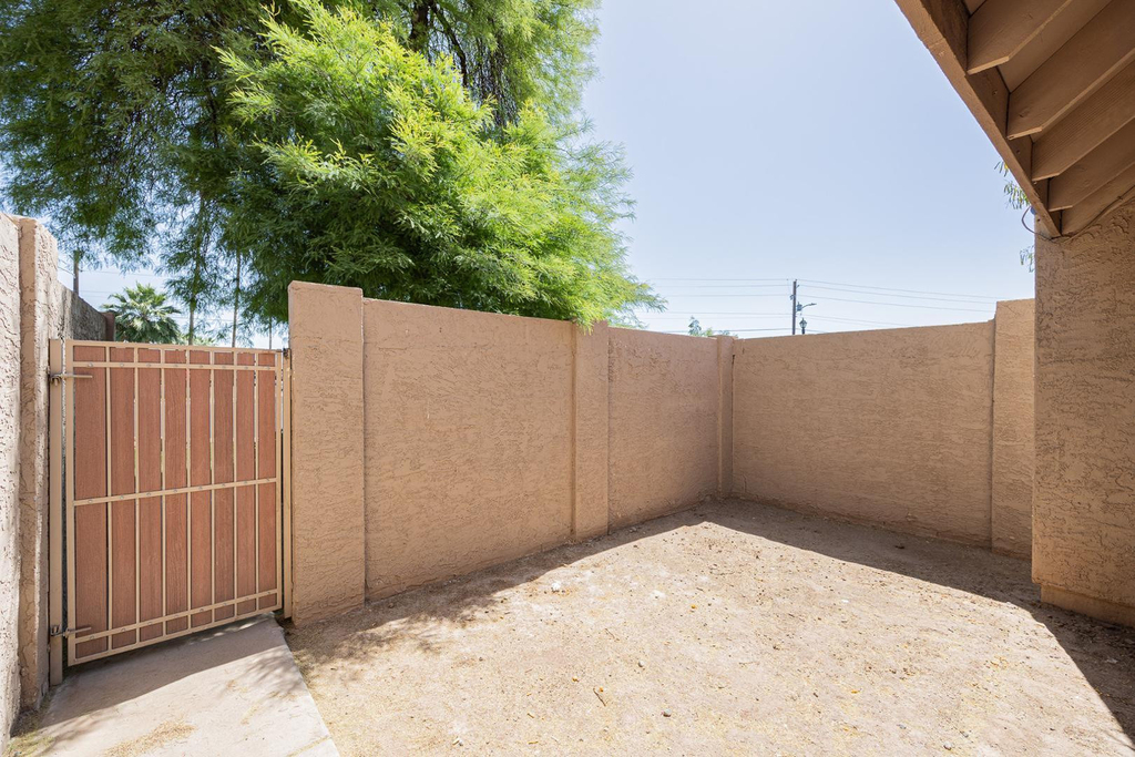 7314 N 43rd Avenue - Photo 3
