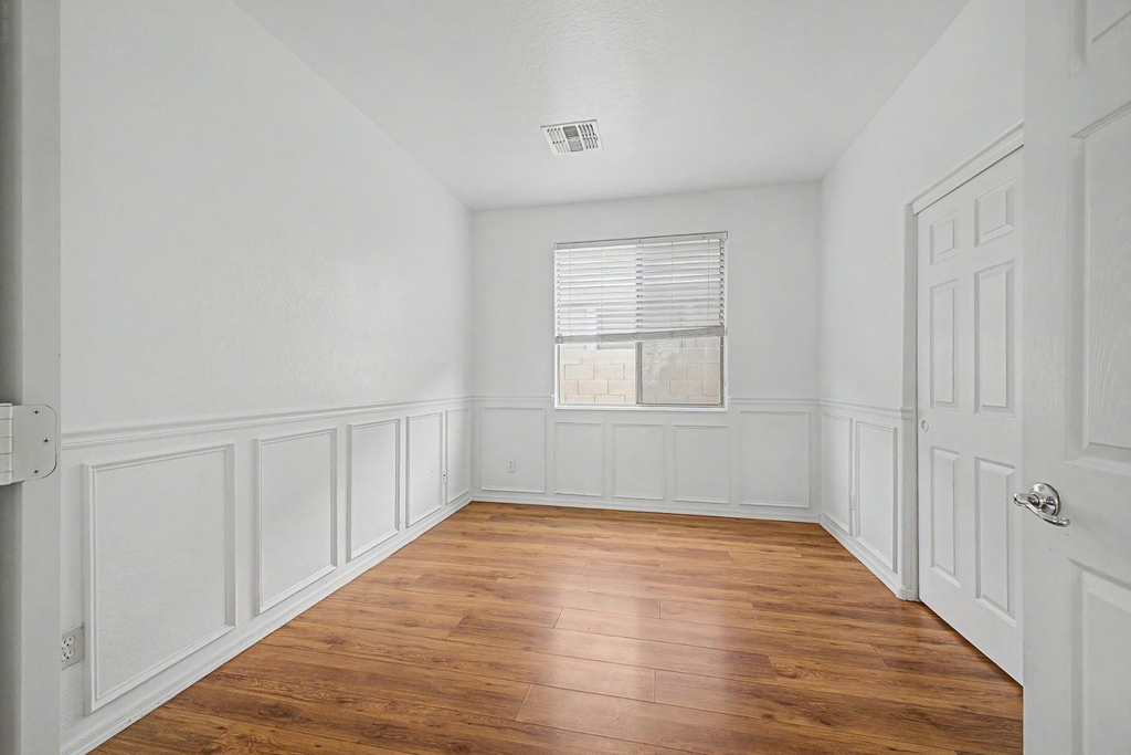 15235 W Windward Avenue - Photo 22