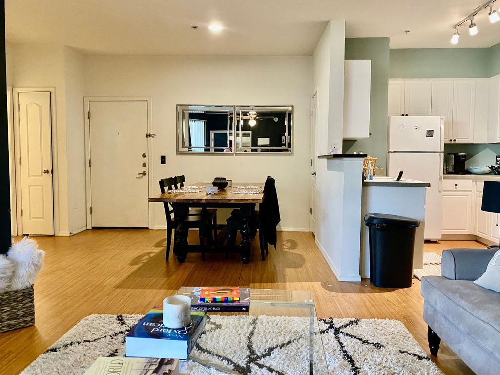 1701 E Colter - Photo 14