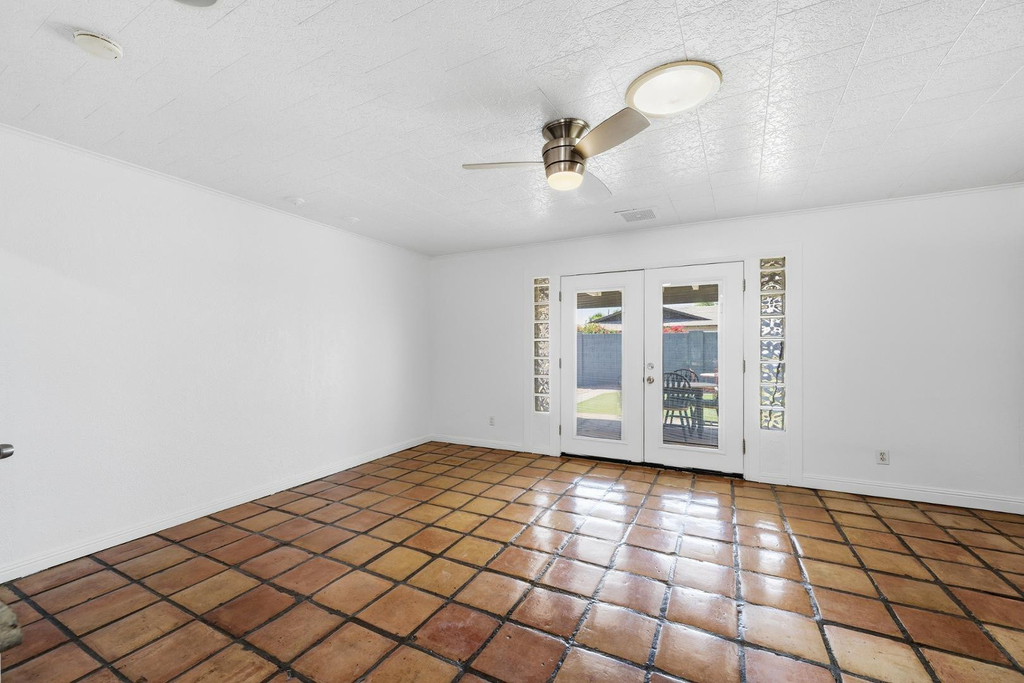 8639 E Virginia Avenue - Photo 20