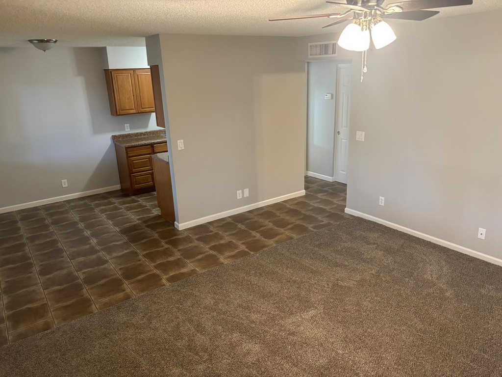 321 N Horne Road - Photo 4