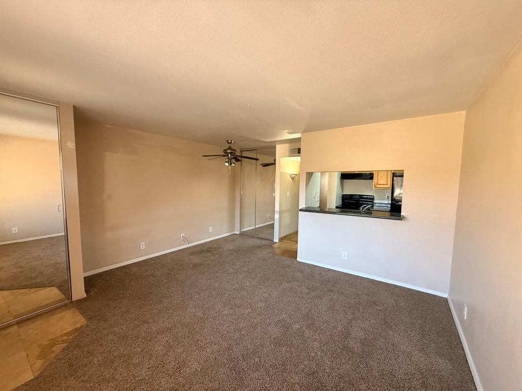 14203 N 19th Avenue - Photo 1