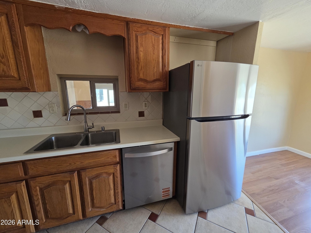 1469 W Virgil Drive - Photo 10
